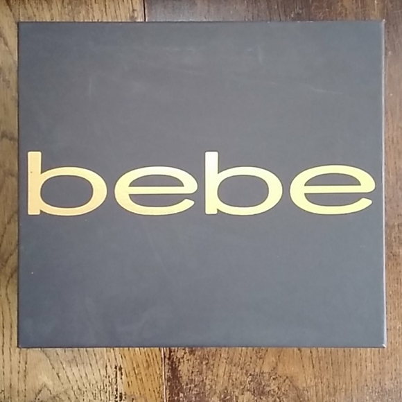 bebe Loela Pointy Toe 5.5" Pump Size 9 - Picture 10 of 11